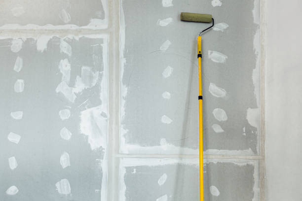 Wallpaper Removal and Painting in Butler, IN